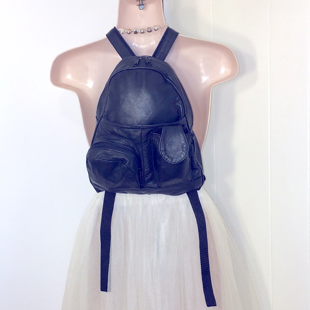 Small MINI 12” soft black leather adjustable made in Mexico zipper backpack NEW